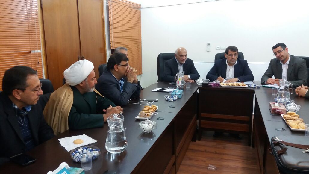 نشست شورای مرکزی مجمع مشورتی توسعه خوزستان به ریاست دکتر جادری در اهواز برگزار شد