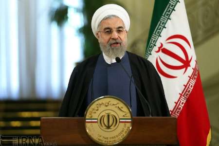 روحانی: به مردم دروغ نگفته و نمی گوییم / تعامل سازنده با دنیا ثمره انتخابات ۹۲ بود
