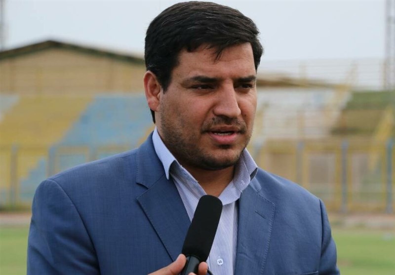 حیدری : عبدالله ویسی بر روی نیمکت استقلال خوزستان ماندنی است