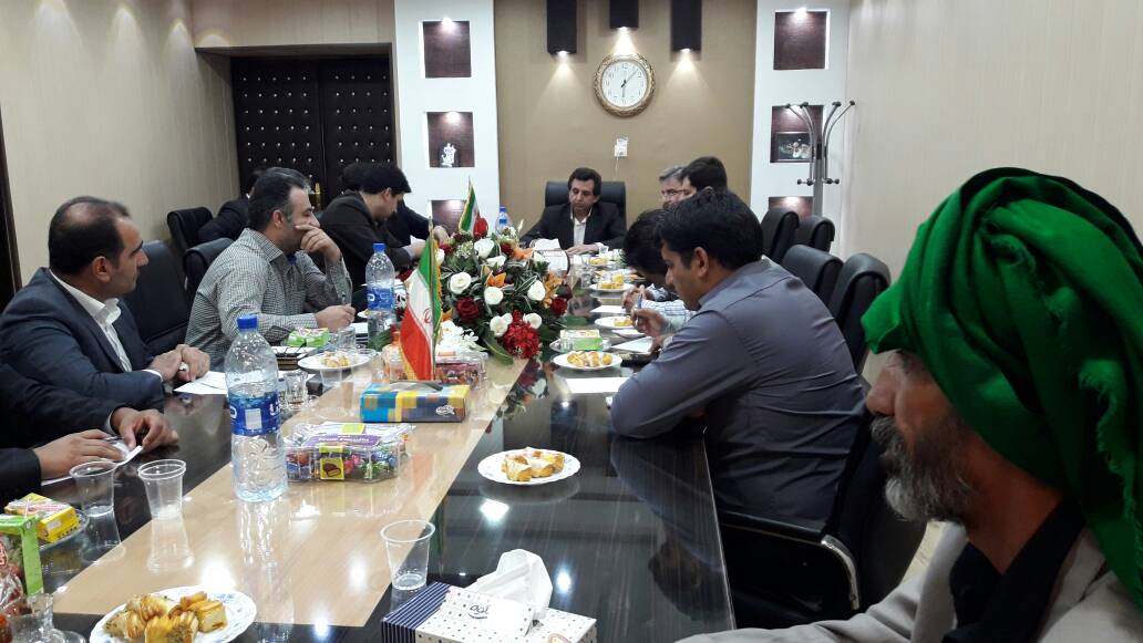 عصرانه کاری بخشداران اهواز با مدیران کل ورزش و نوسازی مدارس خوزستان در حضور الباجی