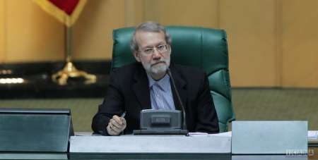 لاریجانی : هیچ وزیری به مجلس نیامده که بگوید مرا در کابینه جای دهید