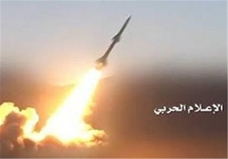 نیروهای یمنی پالایشگاه نفت عربستان را هدف قرار دادند