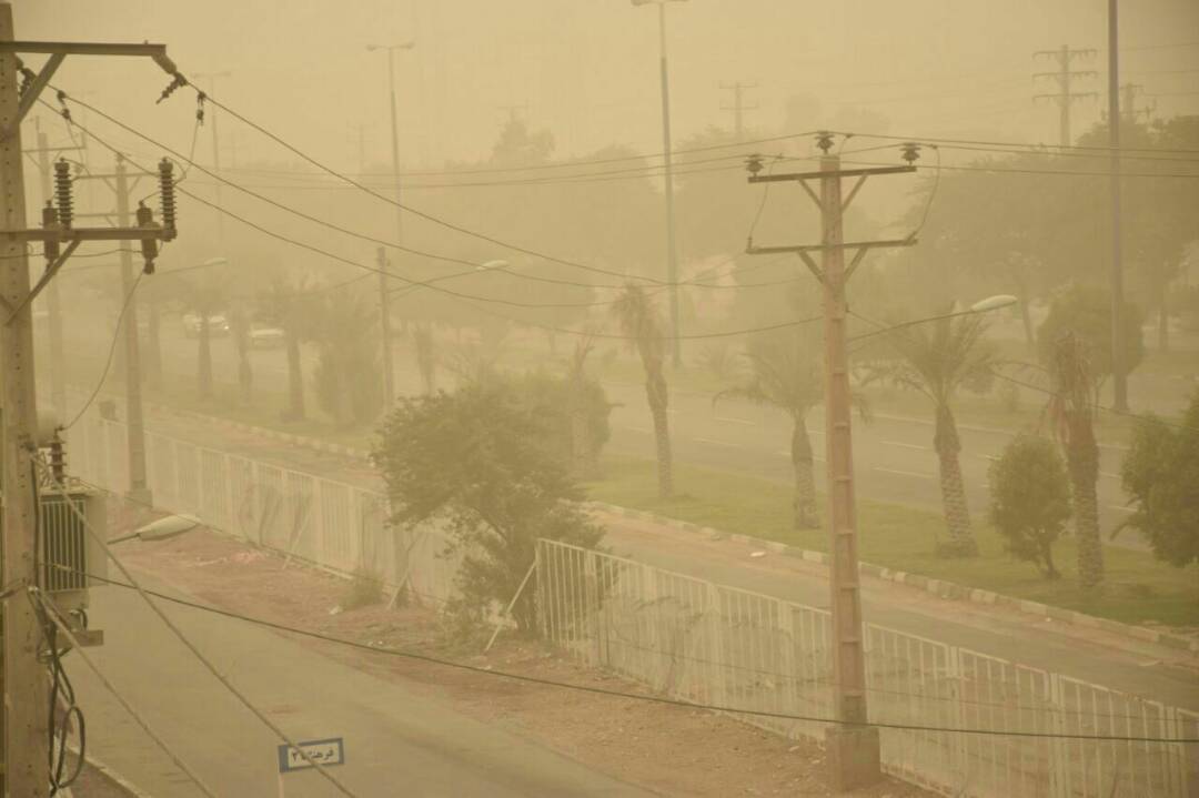 خوزستان زیر بارش گرد و غبار!