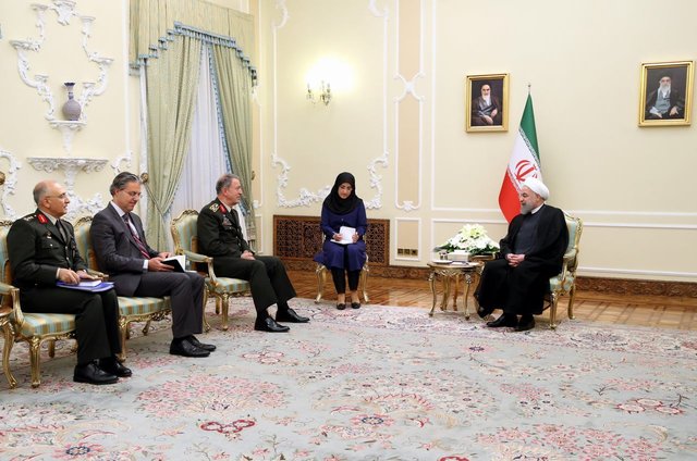 روحانی در دیدار رییس ستاد ارتش ترکیه :  ایران و ترکیه لنگر ثبات در منطقه هستند