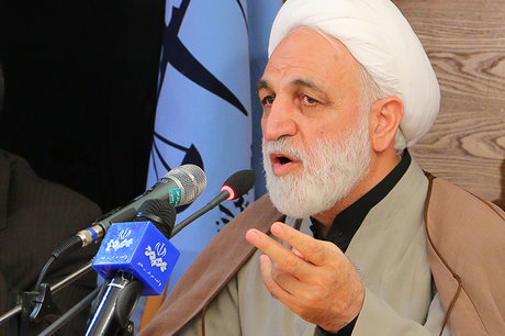 محسنی‌اژه‌ای در واکنش به ادعاهای احمدی‌نژاد : این آقا به دروغگویی و گنده‌گویی عادت کرده است