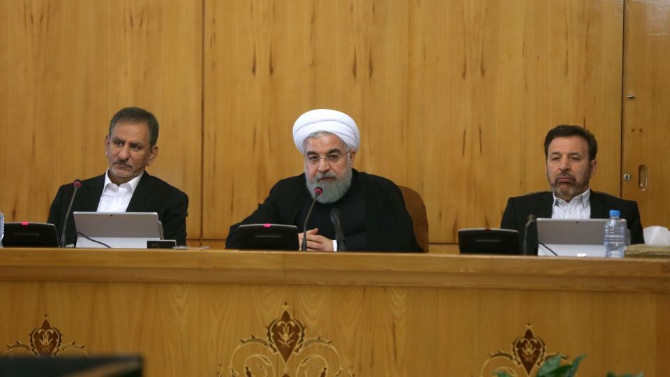روحانی : تمام دستگاهها باید در جهت رفع تبعیضات ناروا و رعایت کامل حقوق اقوام، مذاهب و زنان اهتمام کنند