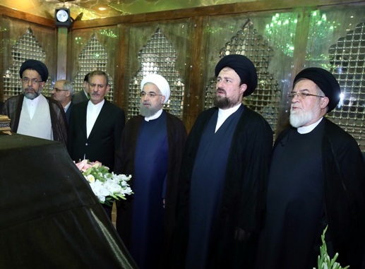 روحانی: ملت ایران از نور به ظلمت بازنخواهد گشت/ رژیم گذشته همه چیز را از دست داد چون صدای نقد مردم را نشنید