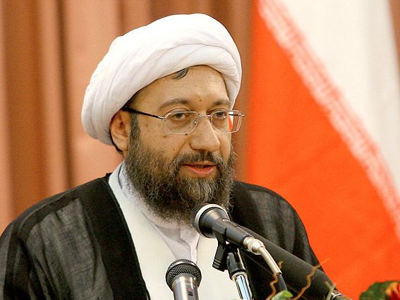 رئیس قوه قضائیه : تحریم خود از سوی آمریکا را افتخار می دانم/ایران ساکت نخواهد ماند