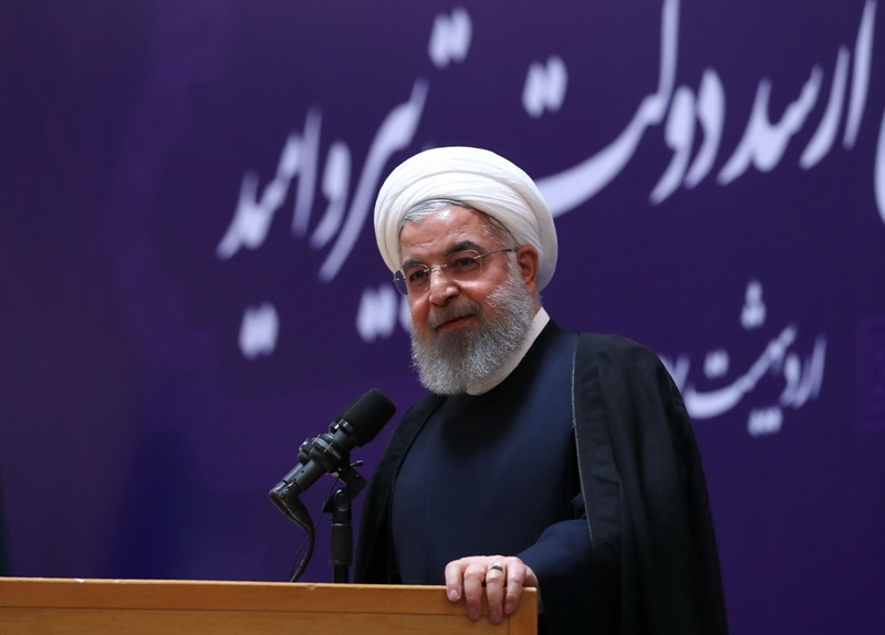 روحانی: دستگاه نظارتی حق ورود در اجرا ندارد
