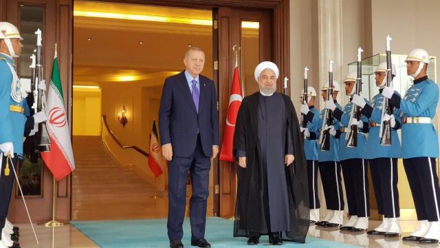 روحانی با رئیس جمهور ترکیه دیدار کرد