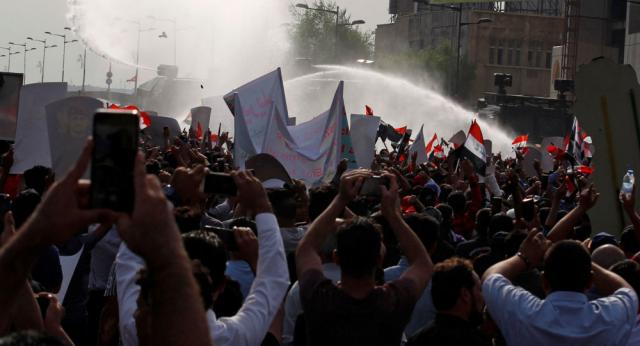 تظاهرات در بغداد و چند شهر عراق گسترده‌تر شد