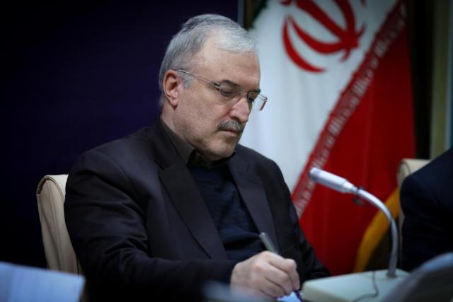 نمکی : آمریکا دسترسی ایران به تامین دارو را محدود کرد