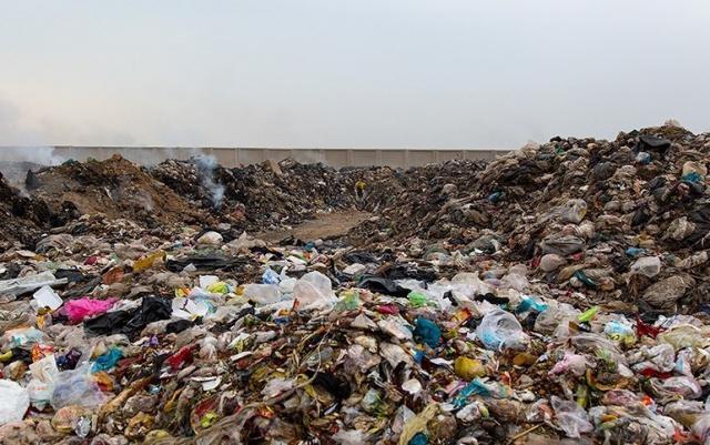 اعتراض ساکنان قلعه چنعان به سکوی متعفن زباله صفیره