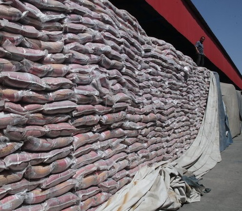 ۳۲۲ تن برنج از یک انبار در باوی کشف شد