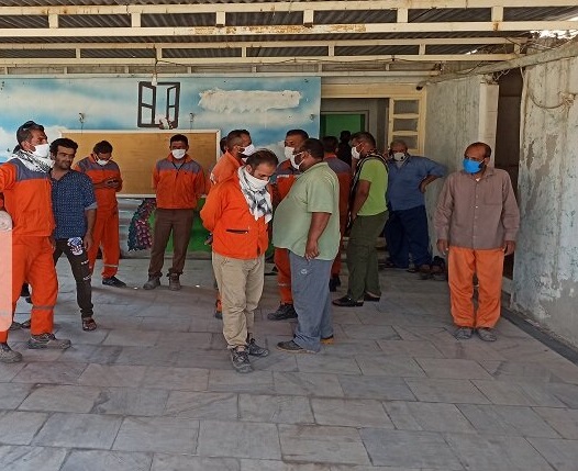 کارگران شهرداری آبادان خواستار حقوق معوقه خود شدند