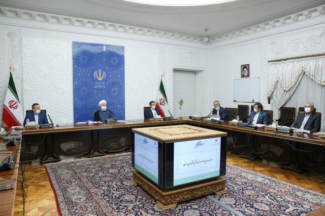 روحانی: کشور توانایی گذر از شرایط دشوار را دارد