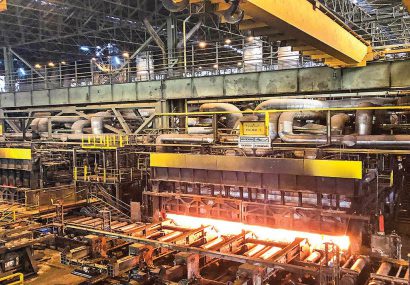 فولاد اکسین خوزستان ۸۸ درصد درآمدهای بازار ورق های مورد نیاز صنعت نفت را جذب کرد