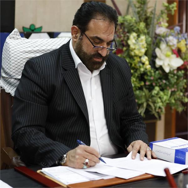 پیام تبریک مدیر کل تعاون، کار ورفاه اجتماعی خوزستان به مناسبت فرا رسیدن گرامیداشت هفته کارگر
