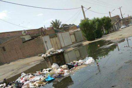 اعتراض در خرمشهر به دلیل انباشت زباله در سطح شهر