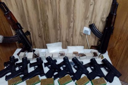 انهدام باند ضد امنیتی قاچاق سلاح در ماهشهر