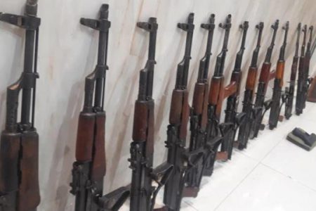 دستگیری سرکرده اصلی باند قاچاق سلاح و مهمات در”شادگان”