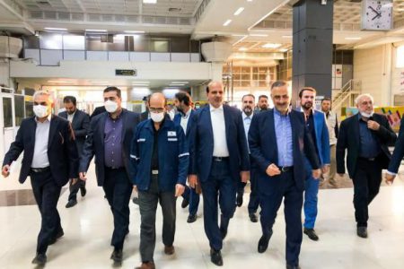 معاون وزیر و مدیرعامل شرکت ملی نفت ایران وارد اهواز  شد