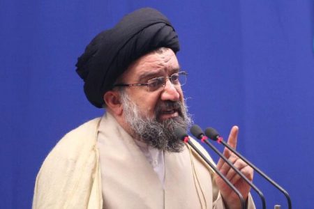 احمد خاتمی : ایران بی‌اعتنا به تحریم‌ها راهش را می‌رود