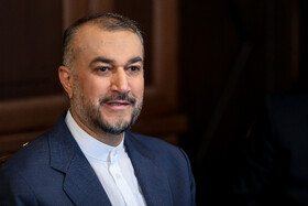 وزیر امور خارجه : دستگاه دیپلماسی تا سپردن عاملان ترور شهید سلیمانی به دست عدالت تلاش خواهد کرد