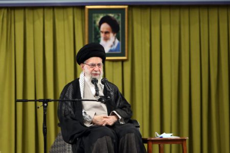 رهبر انقلاب اسلامی : ملاک اصلی داوری فعالیت دستگاه‌ها، نتیجه و محصول نهایی است