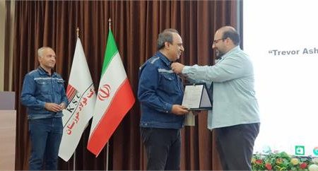 مدیر عامل فولاد خوزستان از پیشرفت قابل ملاحظه در پروژه های احداث نیروگاه و راه‌اندازی ورق عریض تا پایان سال جاری خبر داد