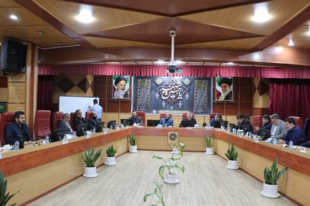 طرح کاهش اختیارات شهردار در صحن علنی شورای شهر اهواز در روز دوشنبه مطرح و بررسی می‌شود.