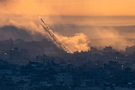 حملات موشکی گسترده گردان‌های القسام به تل‌آویو