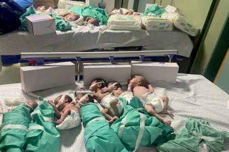 نوزادان نارس در بیمارستان الشفاء یکی یکی شهید می شوند