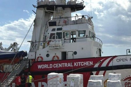 امدادرسانی دریایی به غزه با مانع بزرگ روبه‌رو است