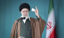 امام خامنه ای : رژیم صهیونیستی در ماجرای حمله به کنسولگری باید تنبیه شود و تنبیه خواهد شد